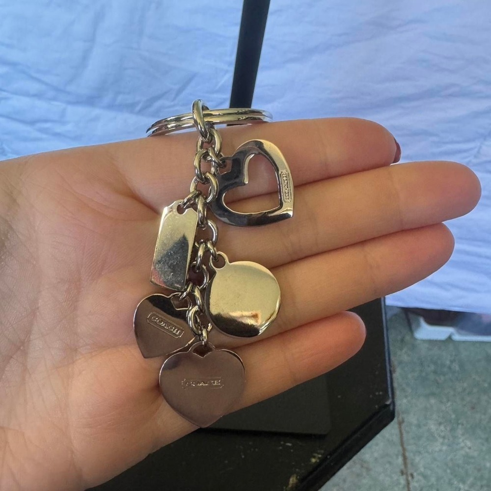 Y2K Coach triple purple heart crystal ring keychain fob purse charm - Picture 3 of 4